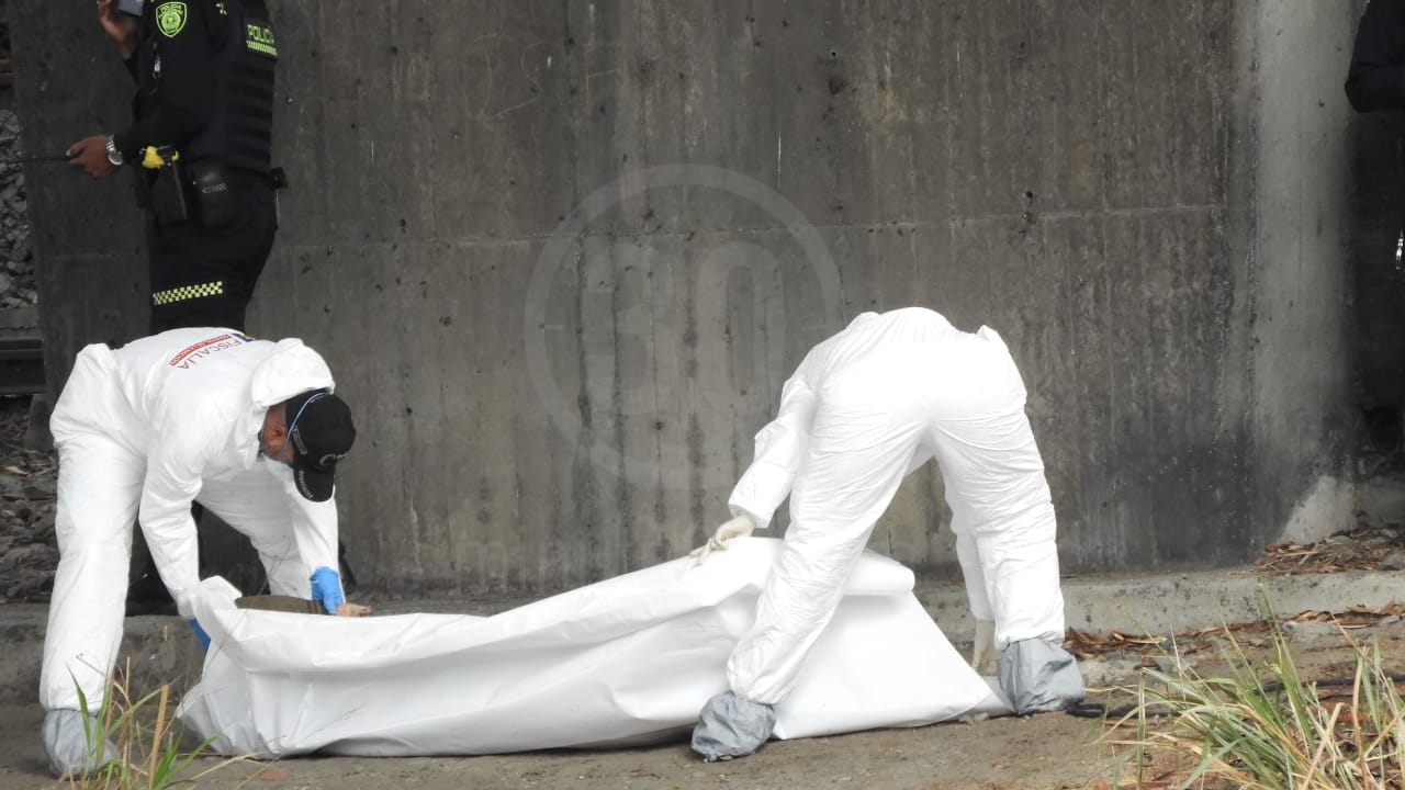 Bomberos recuperaron un cadáver en el río Medellín