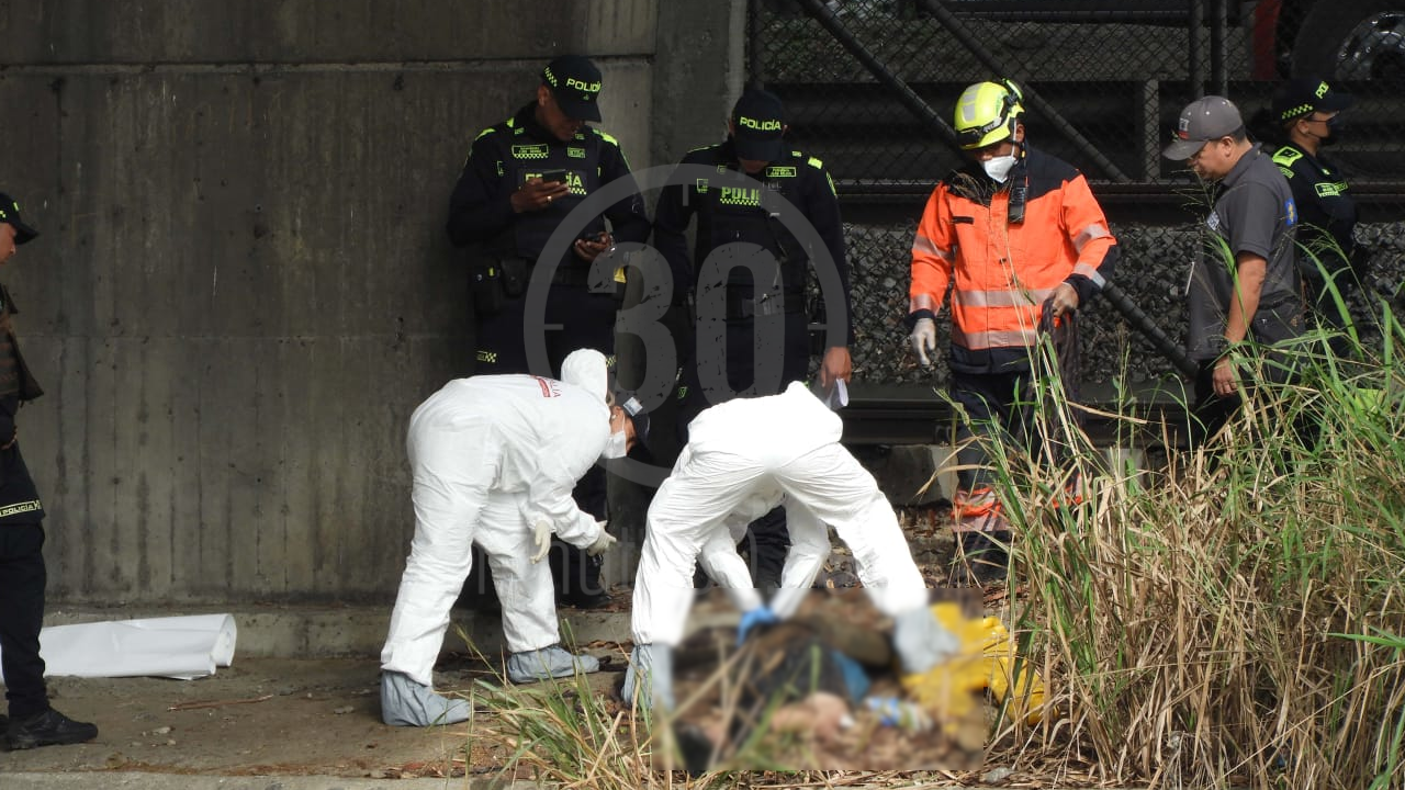 Bomberos recuperaron un cadáver en el río Medellín