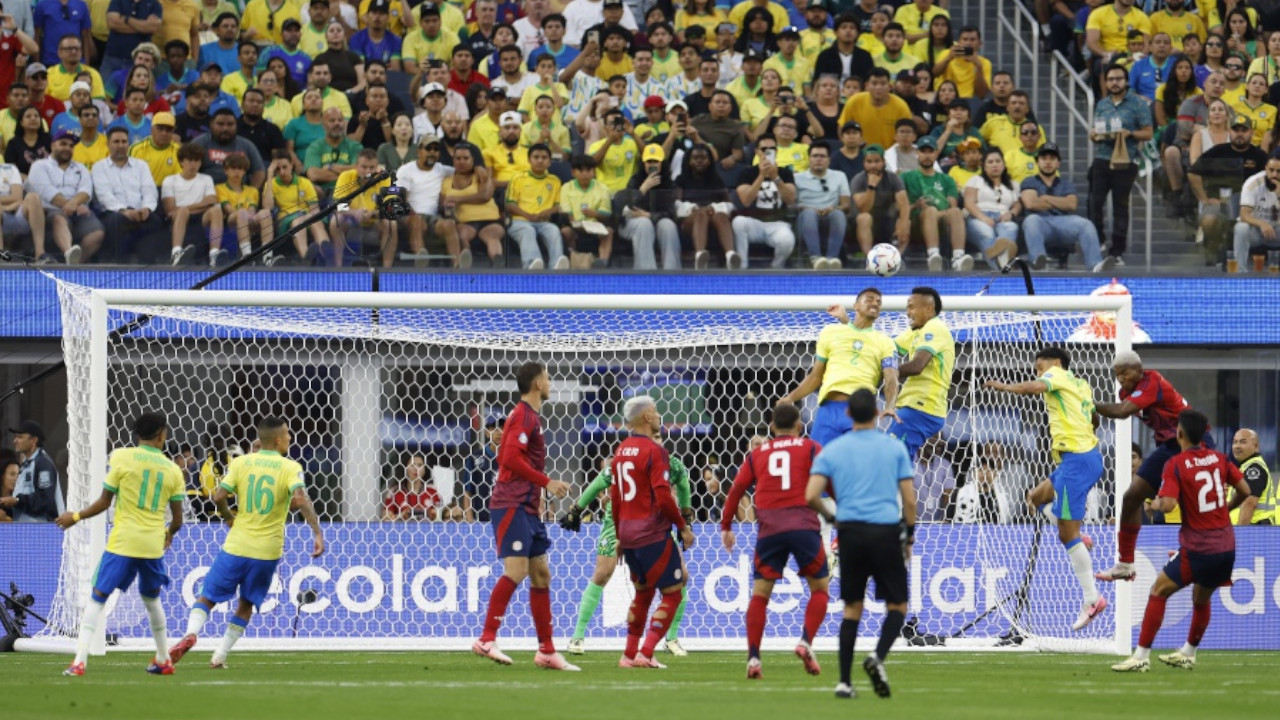 Brasil no pudo con Costa Rica