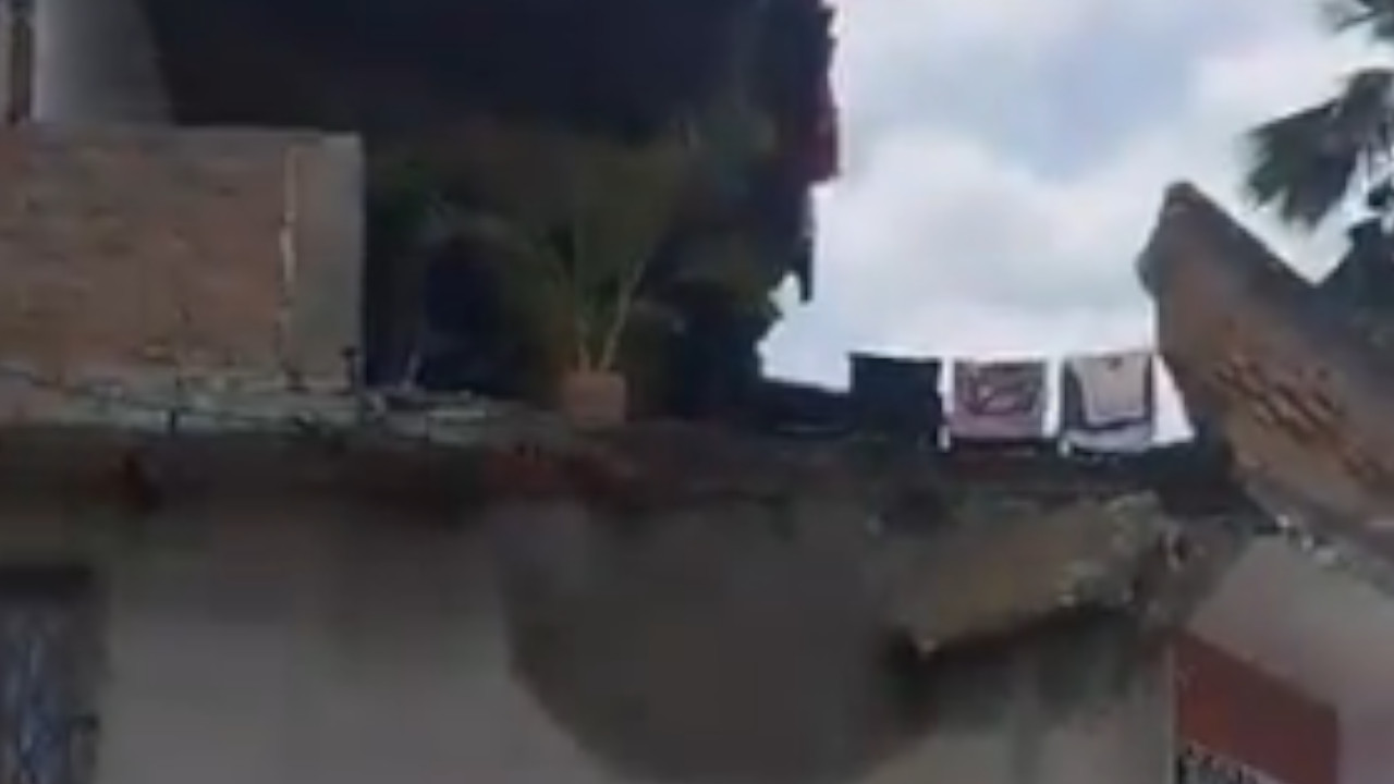 Colapso del segundo piso de una vivienda cali