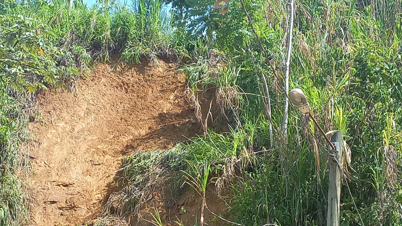 Habitantes de Yarumal solicitan ayuda por deslizamiento de tierra