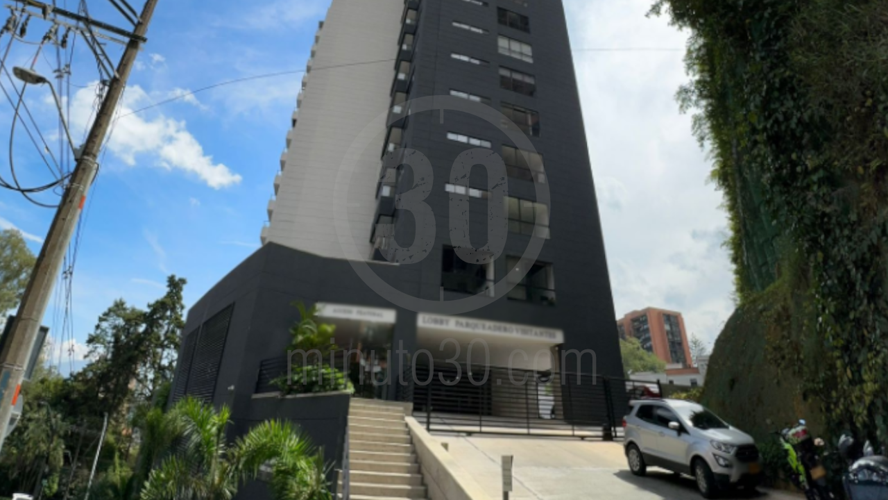 Plataforma de carga se descolgó en un apartamento en El Poblado