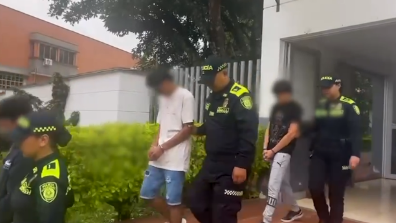 Cámaras de Sabaneta detectaron robo de un automotor