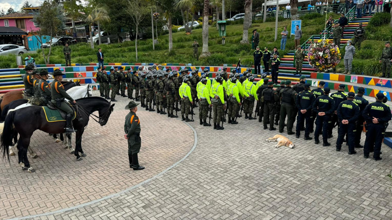 Seguridad en Santa Elena antes de la Feria de las Flores