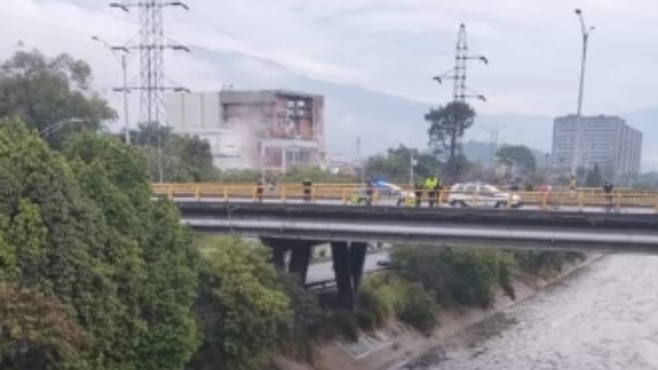 Encuentran cuerpo sin vida en el río Medellín a la altura de El Poblado