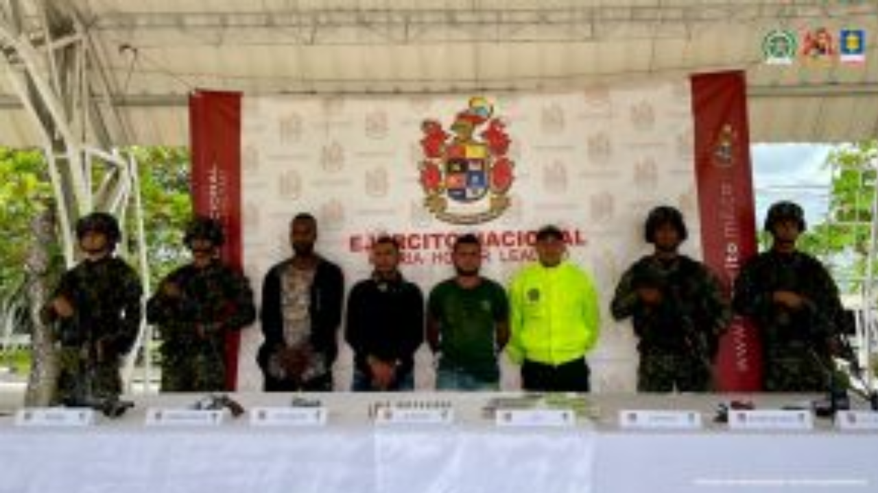 A prisión tres integrantes del 'Clan del Golfo' con equipo de comunicaciones de alta tecnología