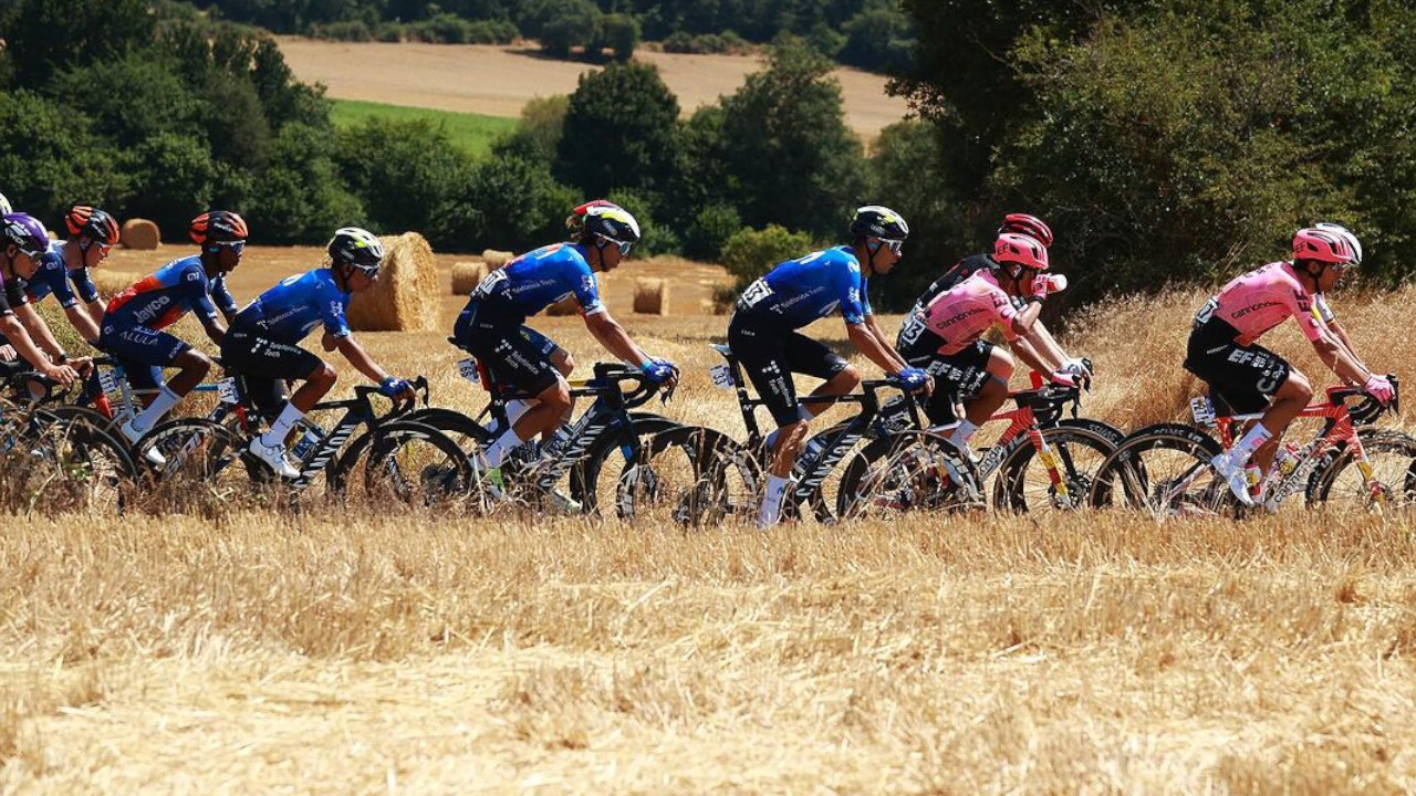 Arranca la Vuelta a España con la presencia de siete colombianos
