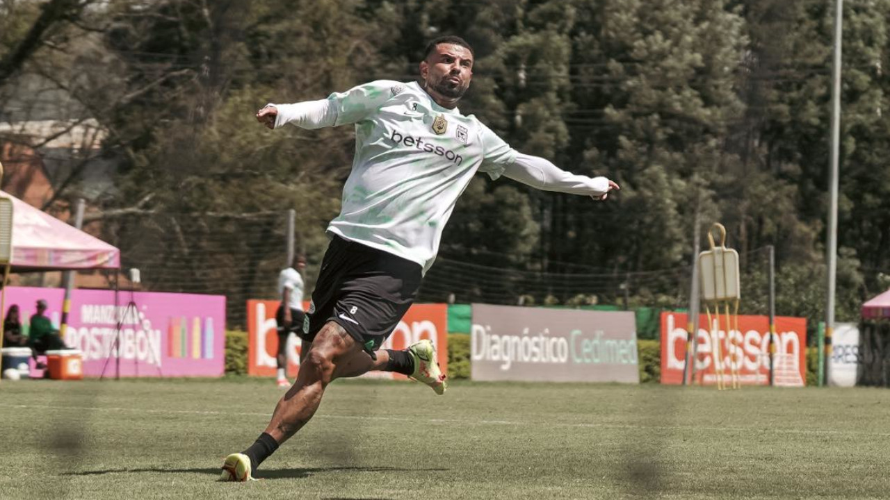 ¿Pablo Repetto está en la cuerda floja? Hoy juega el verde: Atlético Nacional recibe a Águilas y necesita volver al triunfo