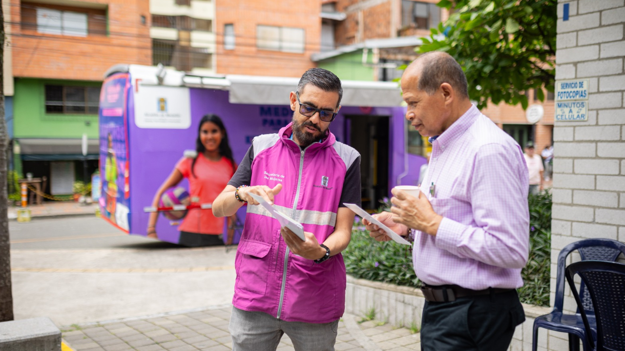 Nueva unidad móvil de equidad de género recorrerá Medellín