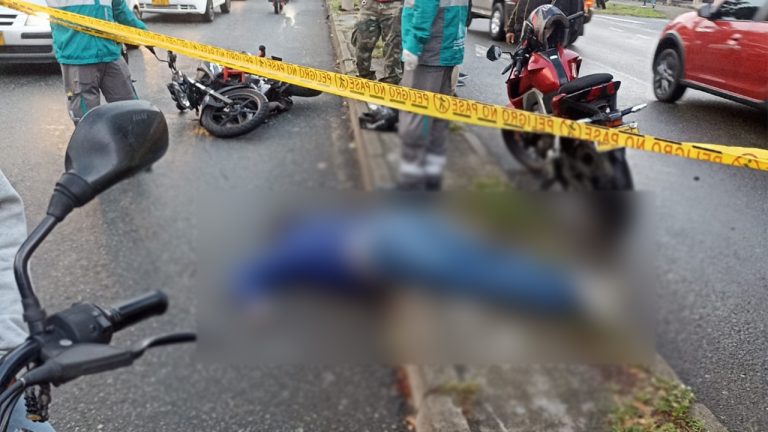En extrañas circunstancias murió un hombre que iba en su moto, en Belén ...