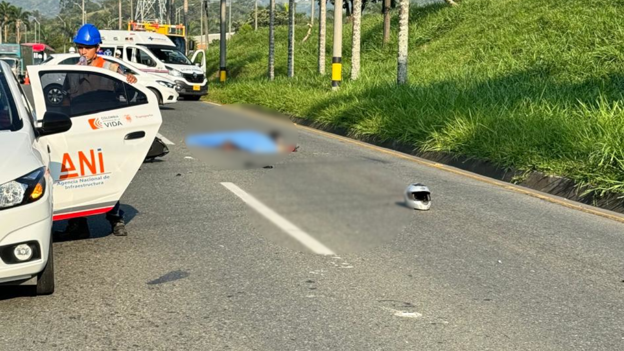 Un motociclista falleció en un accidente de tránsito en la vía Medellín-Girardota