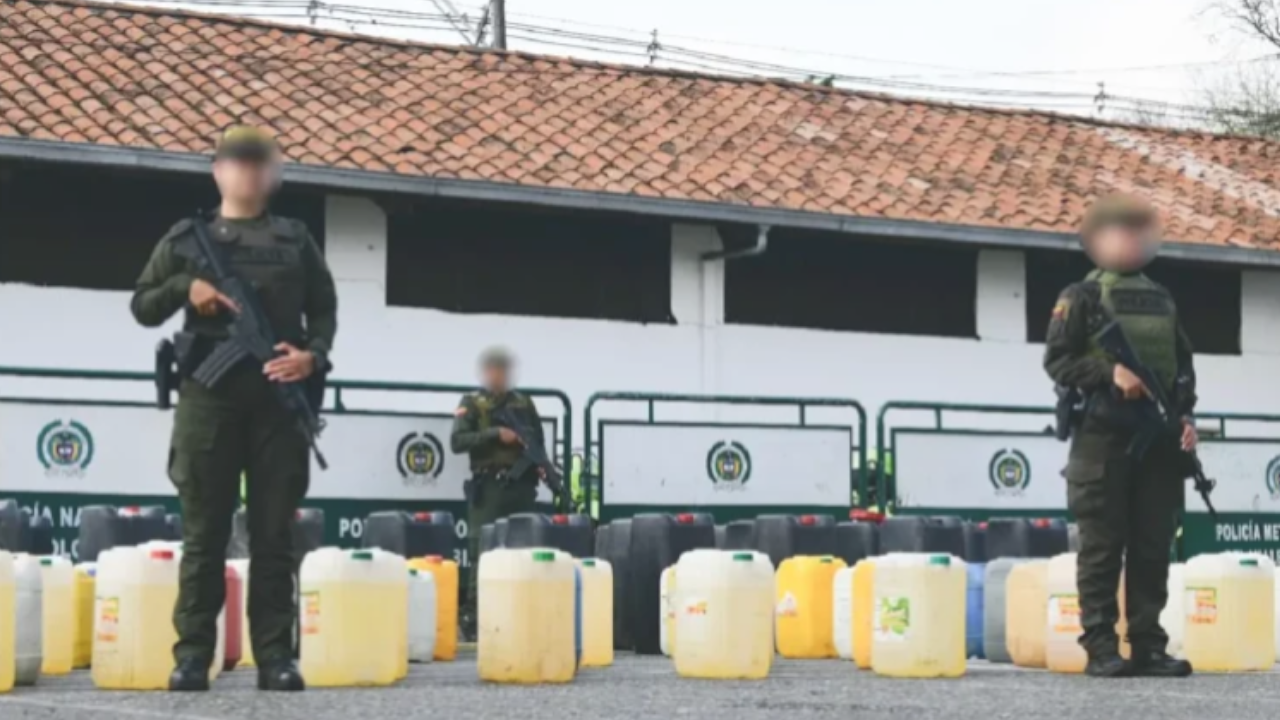 Incautan 700 galones de gasolina en El Popular, era vendida ilegalmente