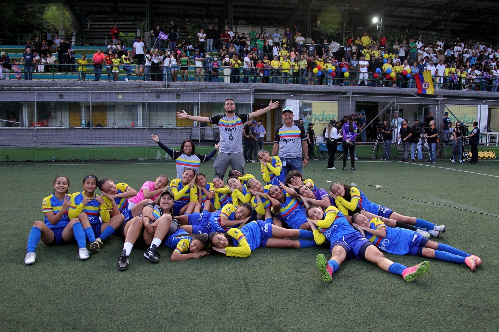 Más de 400 niñas participaron en el Mundialito Sub-14 5 mundialito sub 14 5