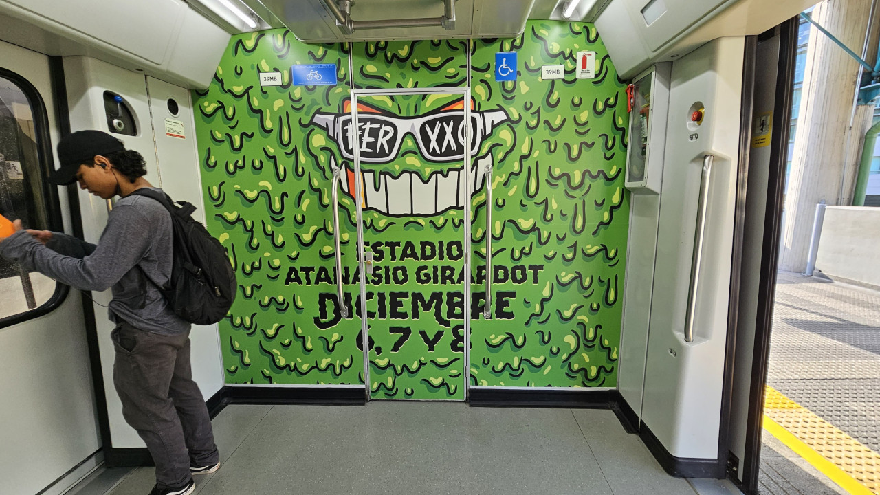 Se desata la fiebre Ferxxocalipsis en el Metro de Medellín: nueva tarjeta Cívica disponible