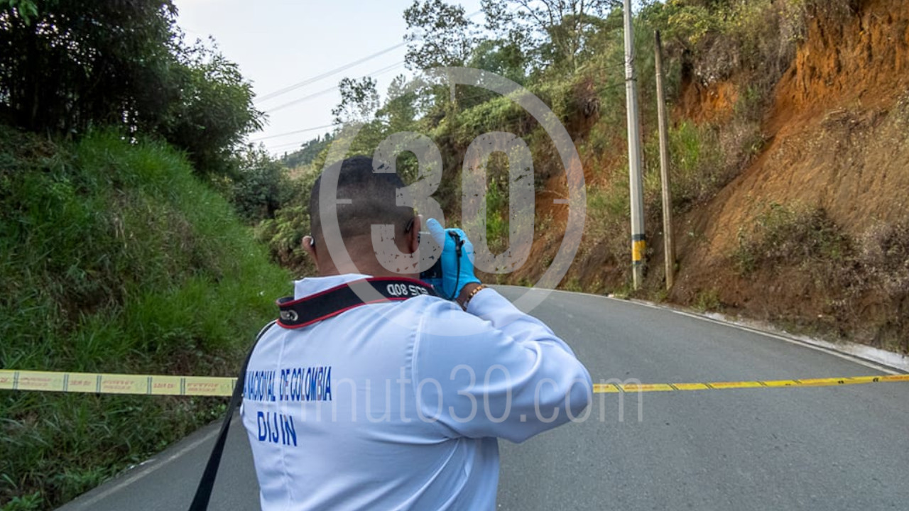 Hallan cuerpo de un hombre en la Autopista Medellín-Bogotá