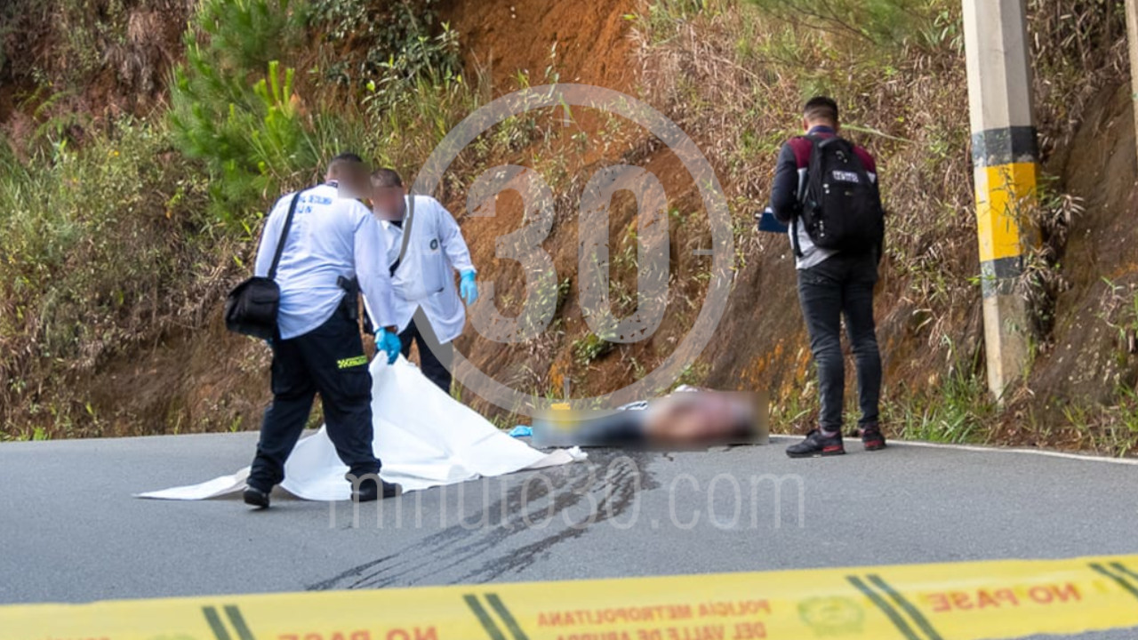 Hallan cuerpo de un hombre en la Autopista Medellín-Bogotá