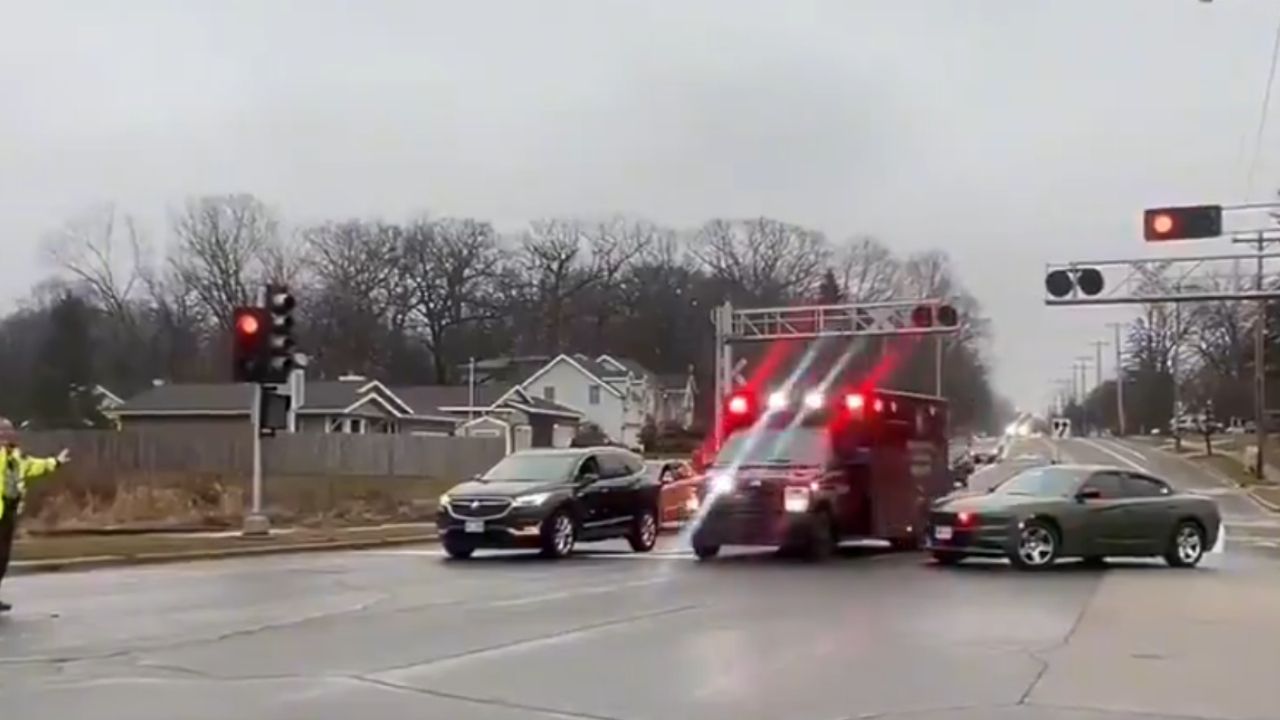 Tiroteo en escuela cristiana en Wisconsin deja al menos tres muertos y siete heridos
