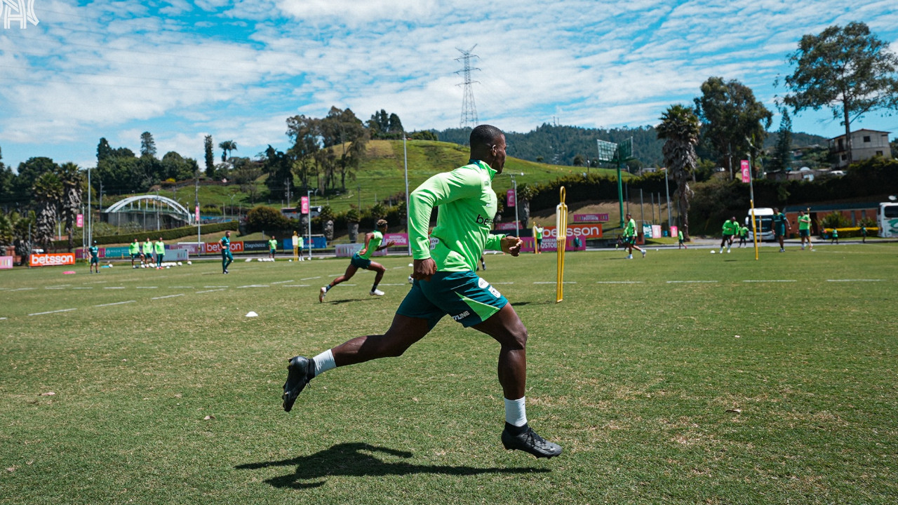 ¡Revolcón en la titular! Los once con los que Atlético Nacional enfrenta a La Equidad
