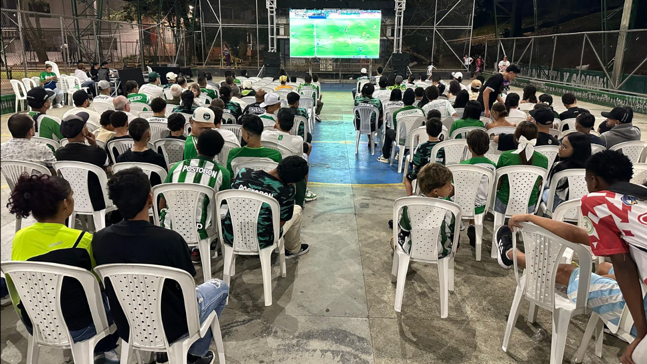 21 pantallas gigantes en las comunas de Medellín para la final de Atlético Nacional contra Bucaramanga