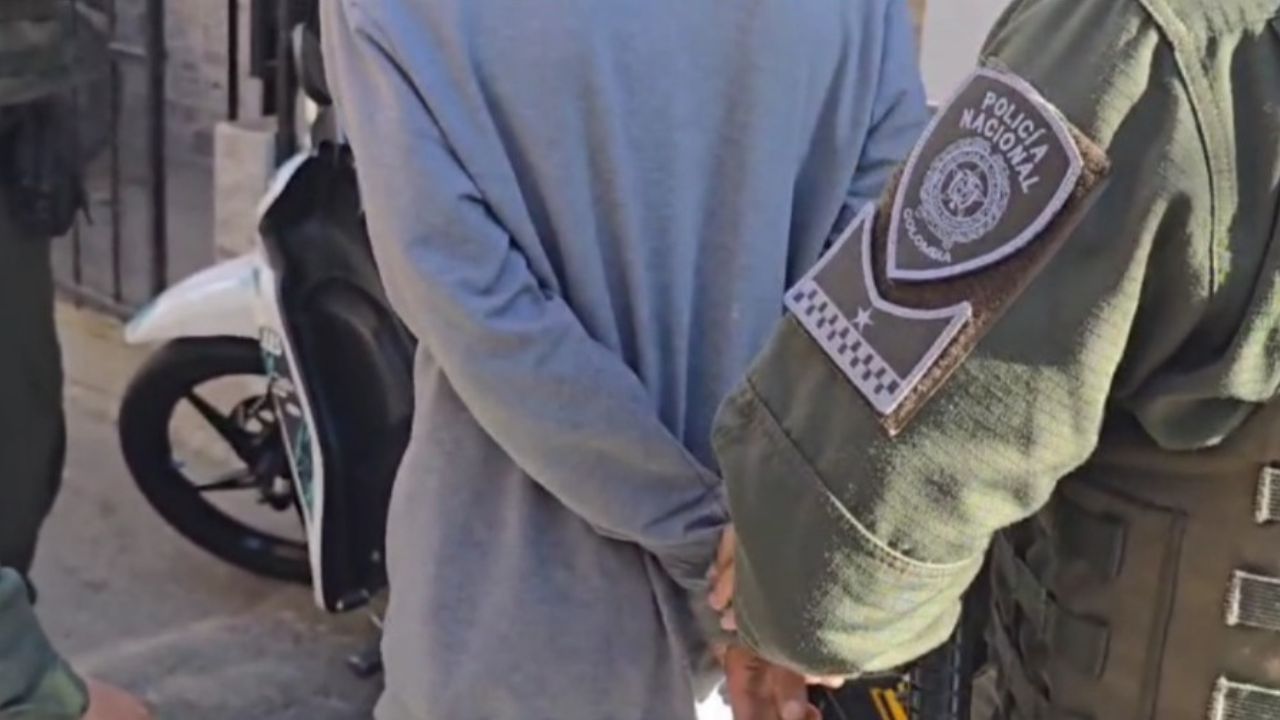 Operativos contra el hurto dejan capturas y vehículos recuperados en Medellín