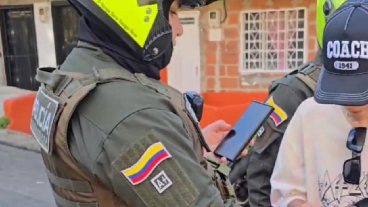 Operativos contra el hurto dejan capturas y vehículos recuperados en Medellín