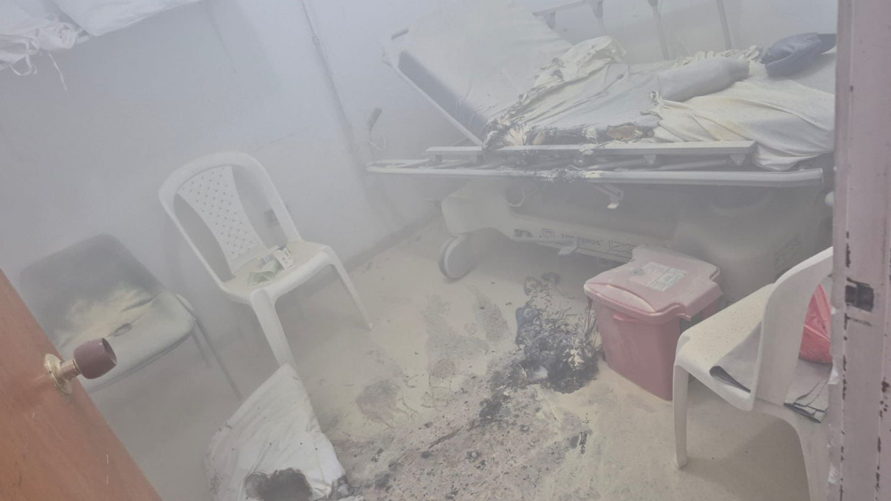 Paciente prendió un cigarro en urgencias y casi provoca un incendio