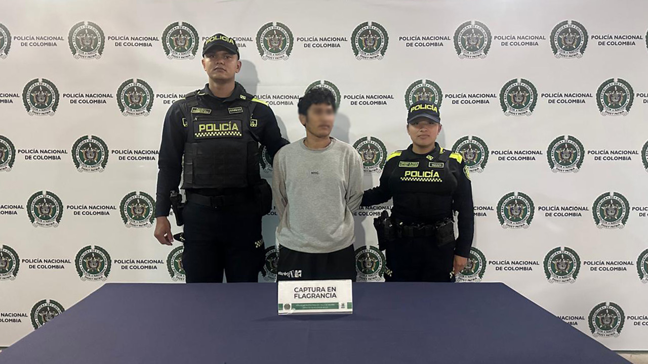 Policía evitó que vecinos en Bello lincharan a joven que al parecer abusó sexualmente de una niña de 5 años