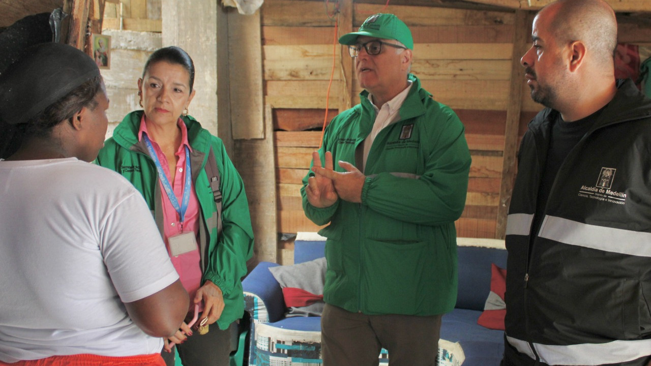 Refuerzan la lucha contra el loteo ilegal y la estafa inmobiliaria en Medellín