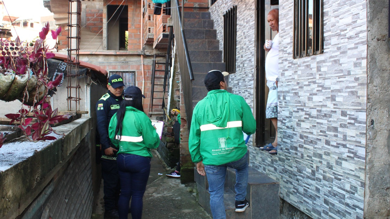 Refuerzan la lucha contra el loteo ilegal y la estafa inmobiliaria en Medellín