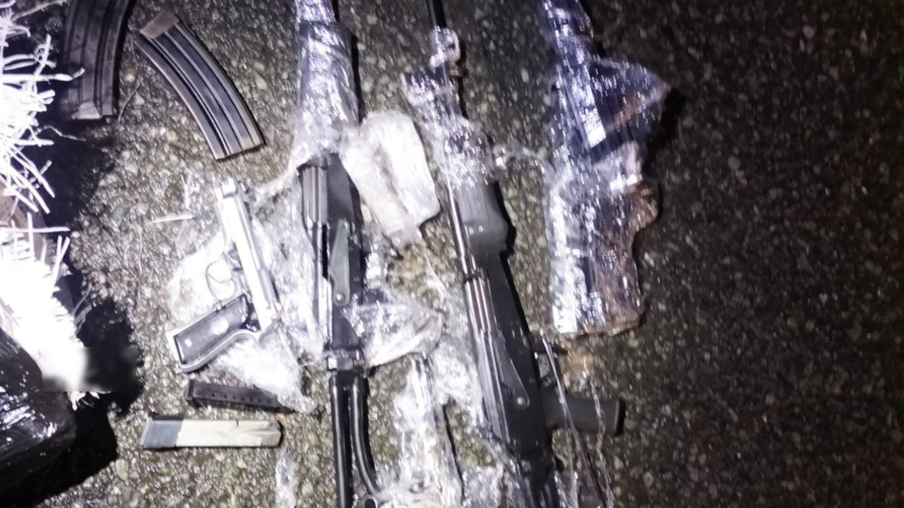 Sujetos fueron sorprendidos con fusiles y pistolas en Antioquia
