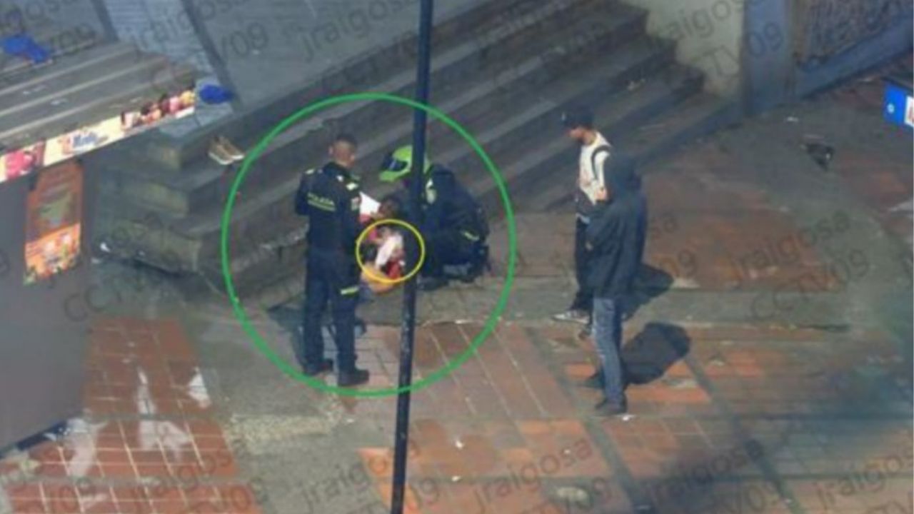 Giro de trama: Detenidos alertaron sobre parto en la calle y policías asistieron el nacimiento en Medellín