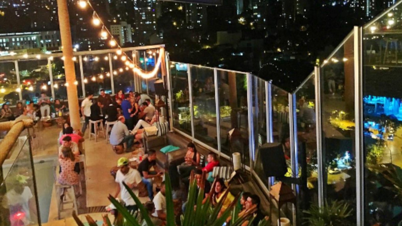 nuevo horario para bares en medellin