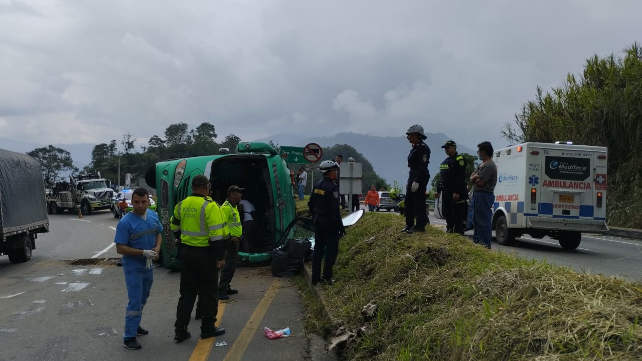  reportan al menos 14 heridos 