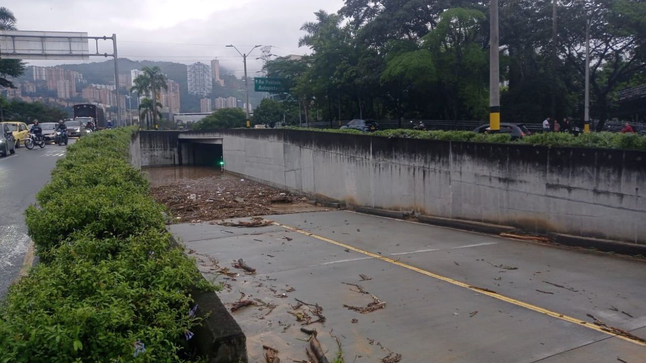 Emergencia invernal en Medellín: Una persona fallecida y un menor desaparecido