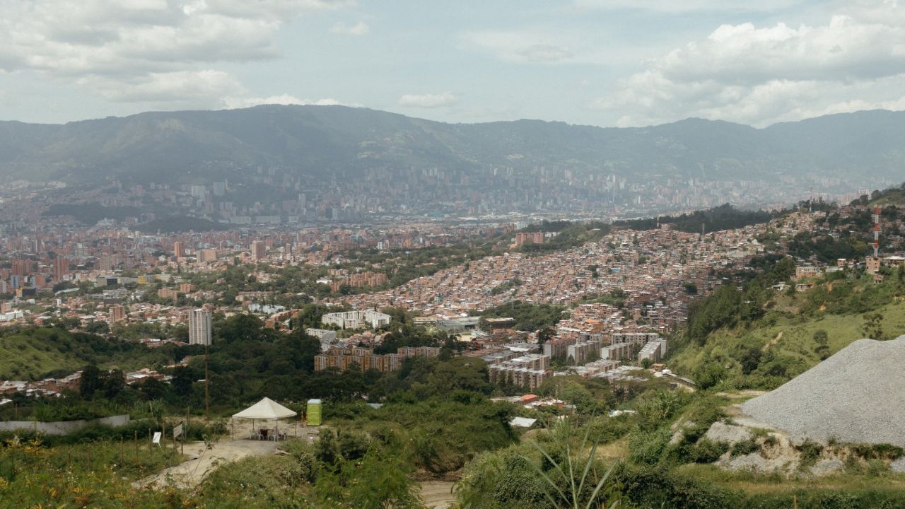 Medellín y JEP solicitan fondos nacionales para continuar búsqueda en La Escombrera