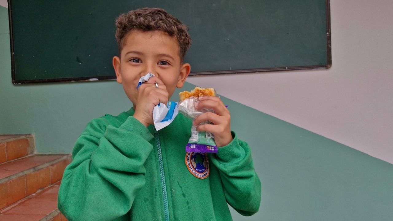 Medellín amplía cobertura del PAE: 244 mil estudiantes se beneficiarán del programa