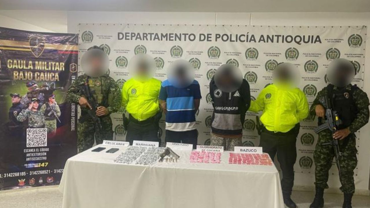 ¡Pa' la cana! Pillaron a estos integrantes del Clan del Golfo con granada en Antioquia