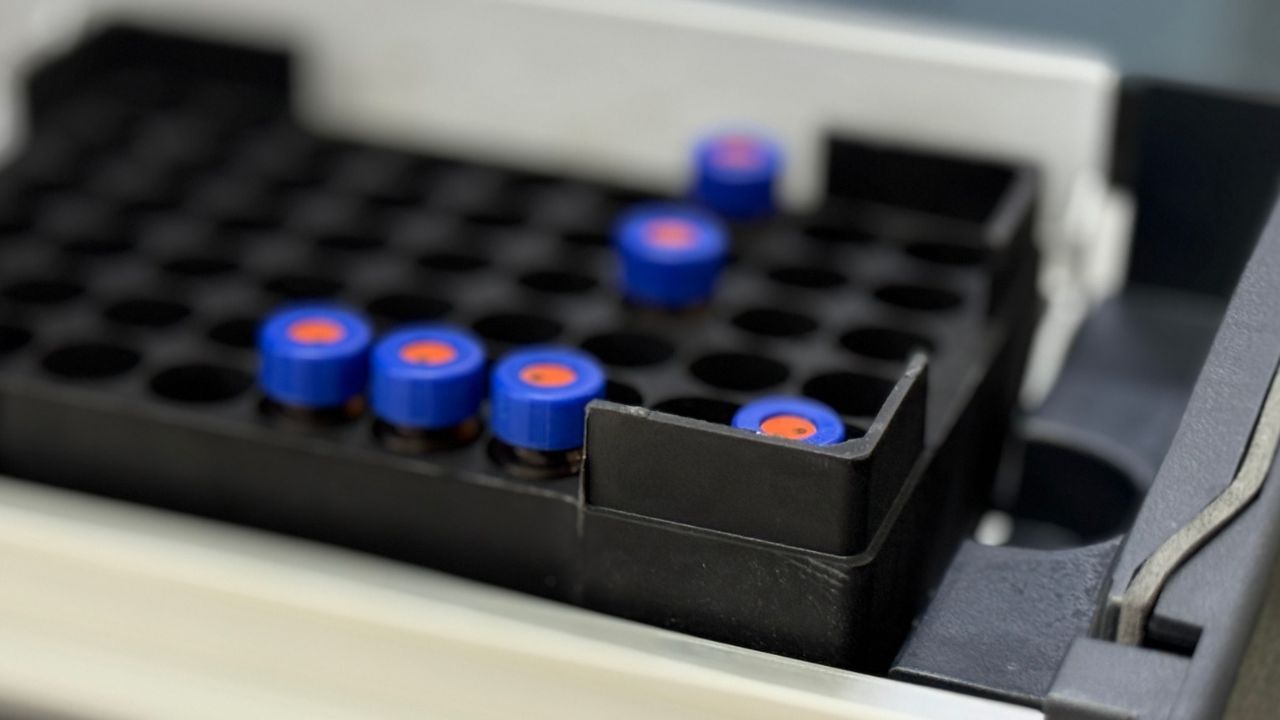 Potencian la lucha contra el crimen con nuevo cromatógrafo para investigaciones criminales