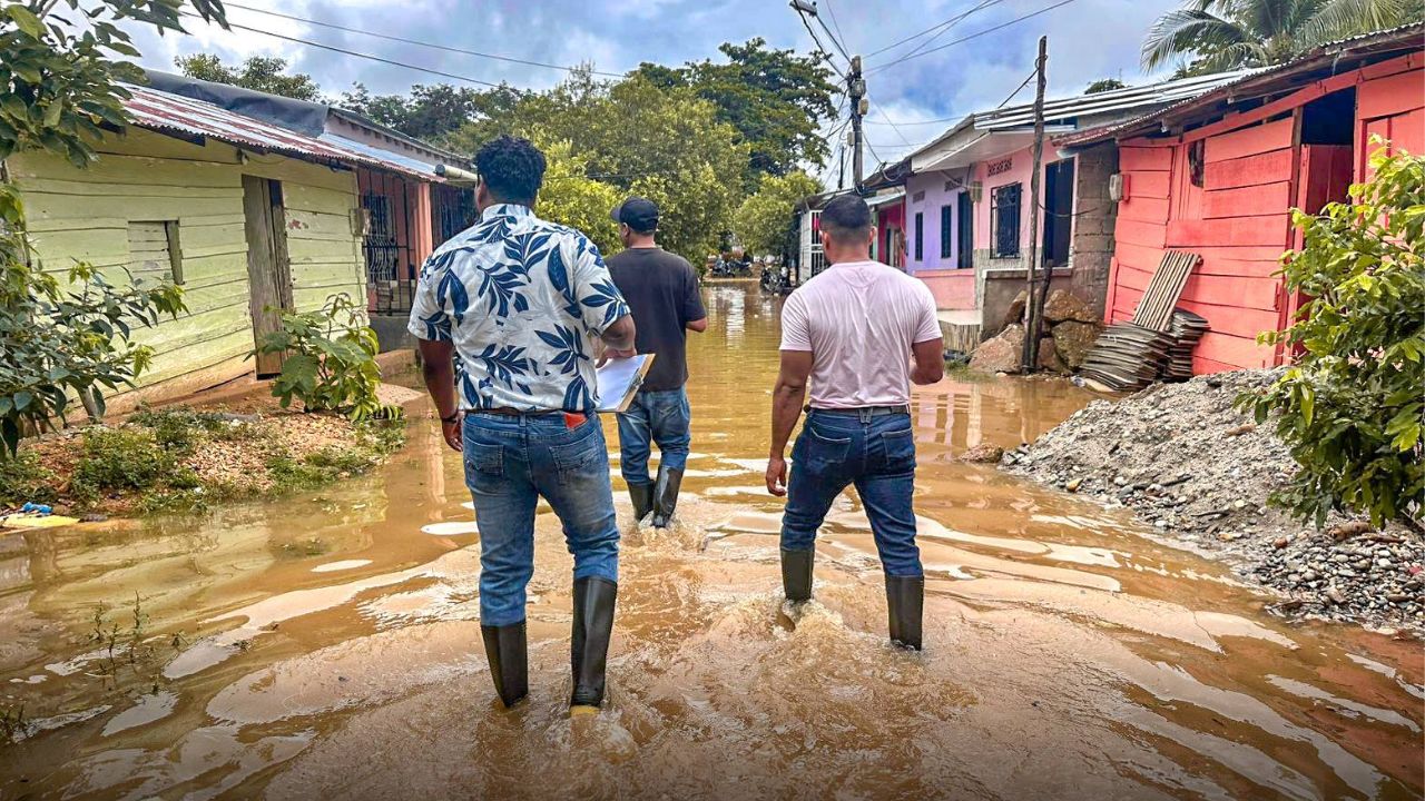El Bagre bajo el agua: desbordamiento de ríos Nechí y Tigüí causan emergencias