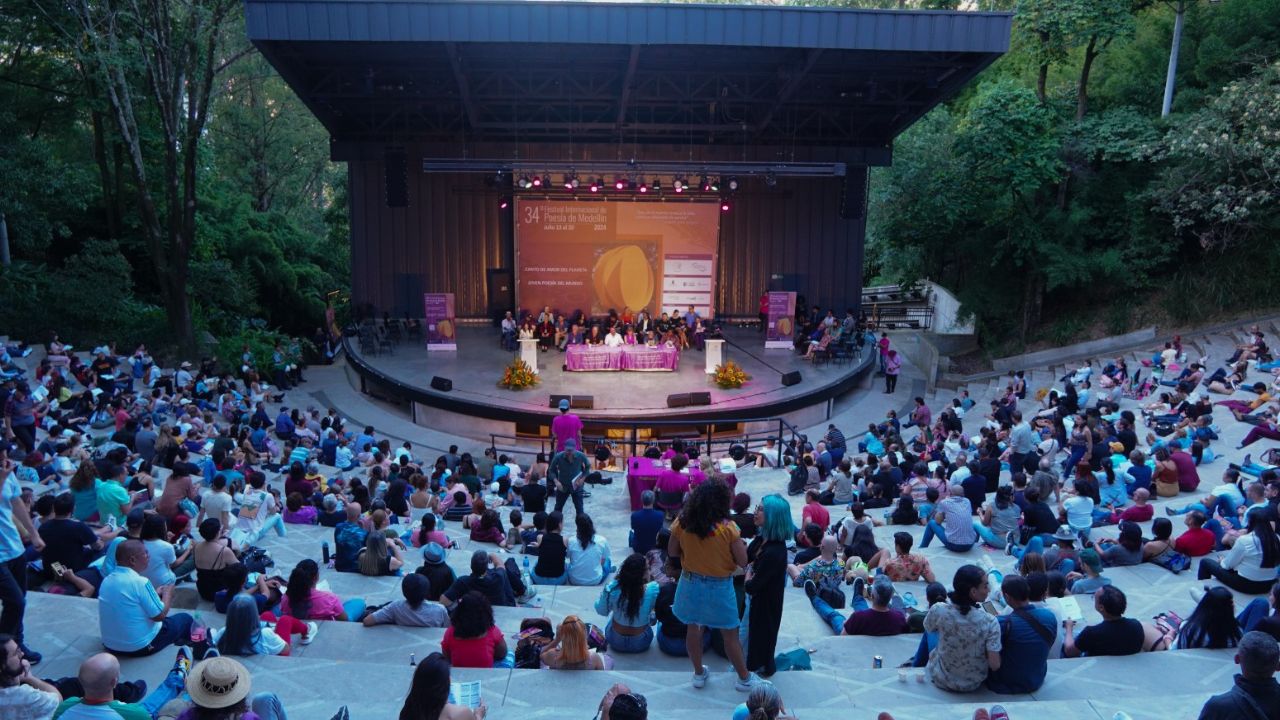 Festival Internacional de Poesía llenará de versos a Medellín con invitados de 35 países