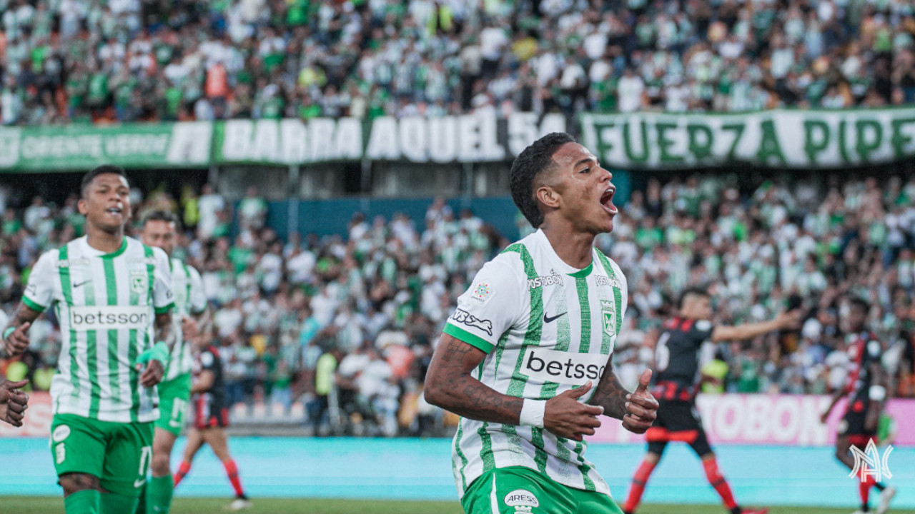 El juez, Ferney Trujillo, salvó al Cúcuta de una goleada: Pésimo arbitraje del partido de Atlético Nacional