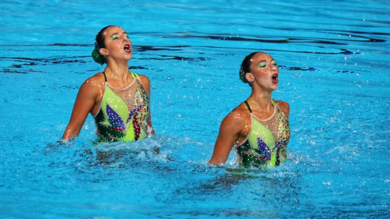 En Natación Artística Mundial dos colombianas debutan