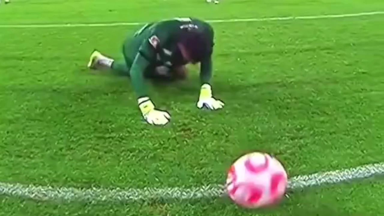 Kevin Mier en el ojo del huracán por horrible error en México