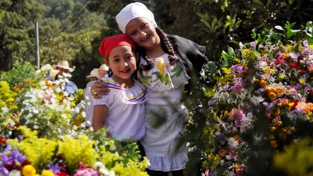 ¡Flores y tradición: 600 silleteritos llenarán de magia Santa Elena este domingo!