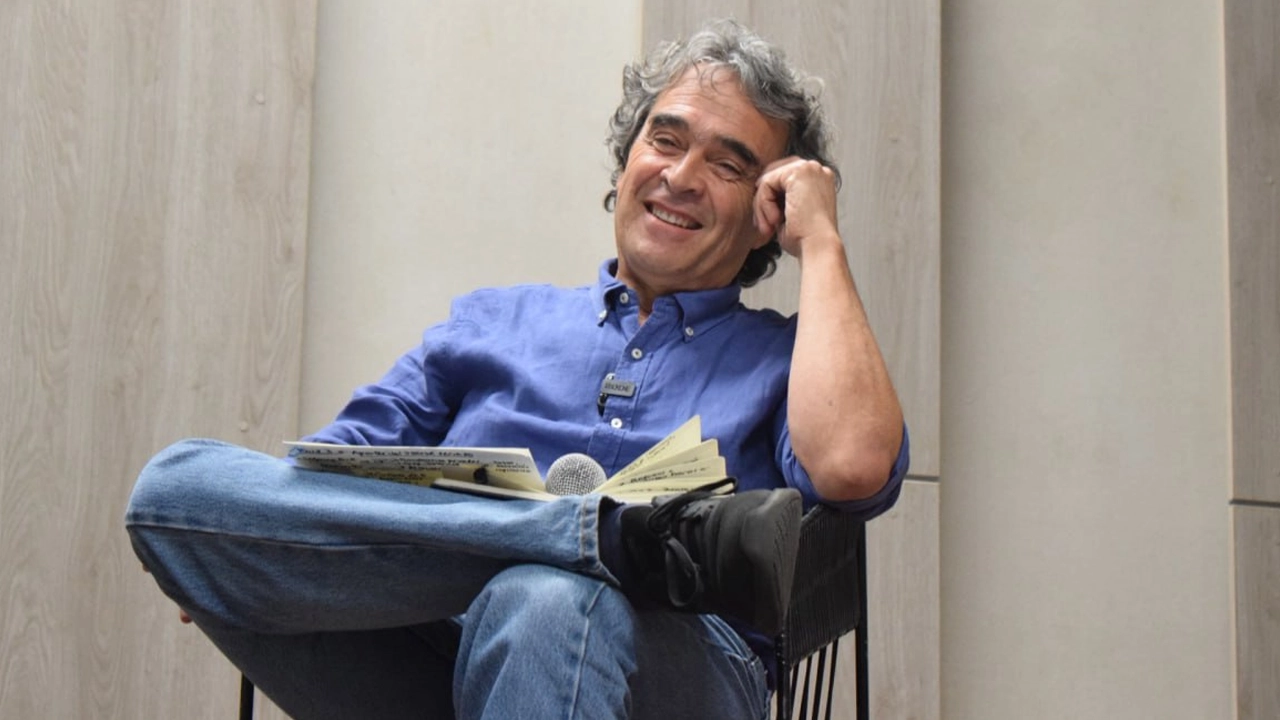 Fajardo el candidato que posa de tibio ante el país pero que se está llevando al petrismo a su campaña