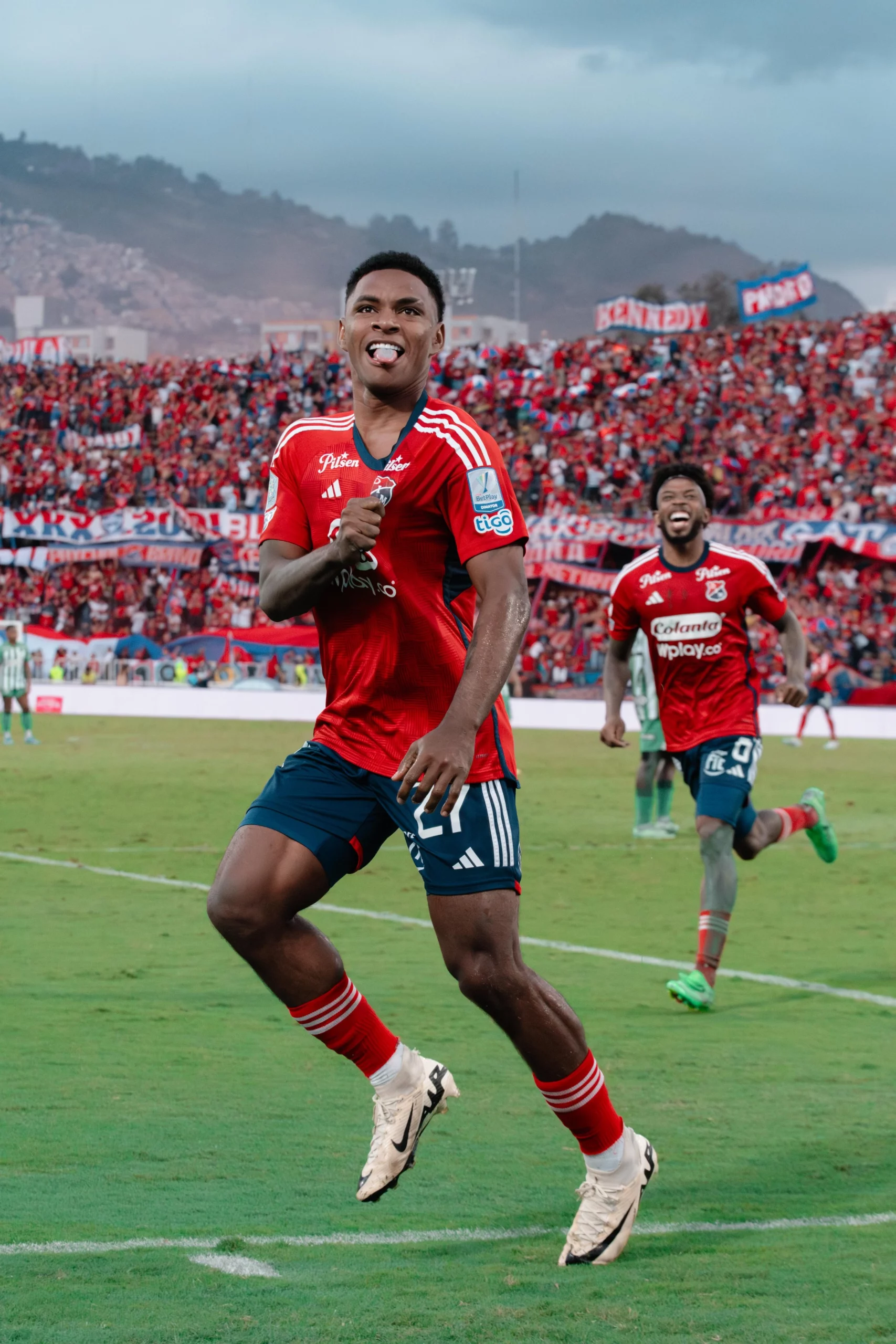 Brayan León