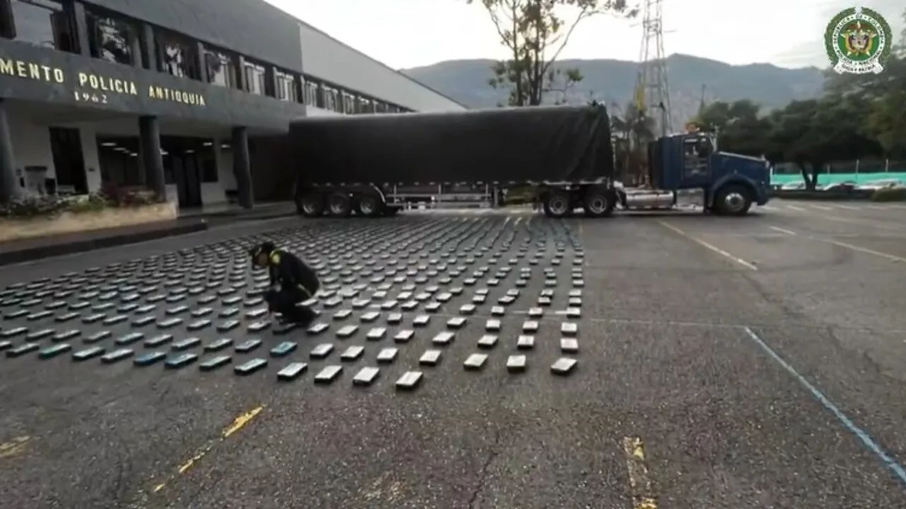 ¡Golpe al Narcotráfico! Incautan 720 Kilos de cocaína a disidencias en Antioquia