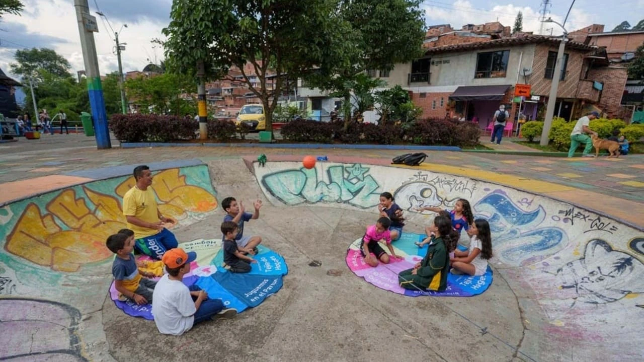 ¡Atención Medellín! 'Juguemos en el Parque' expande su alegría en 12 nuevos espacios
