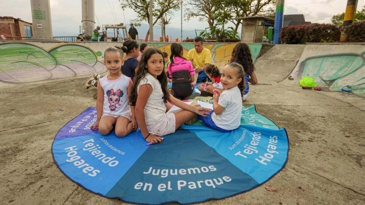 ¡Atención Medellín! ‘Juguemos en el Parque’ expande su alegría en 12 nuevos espacios