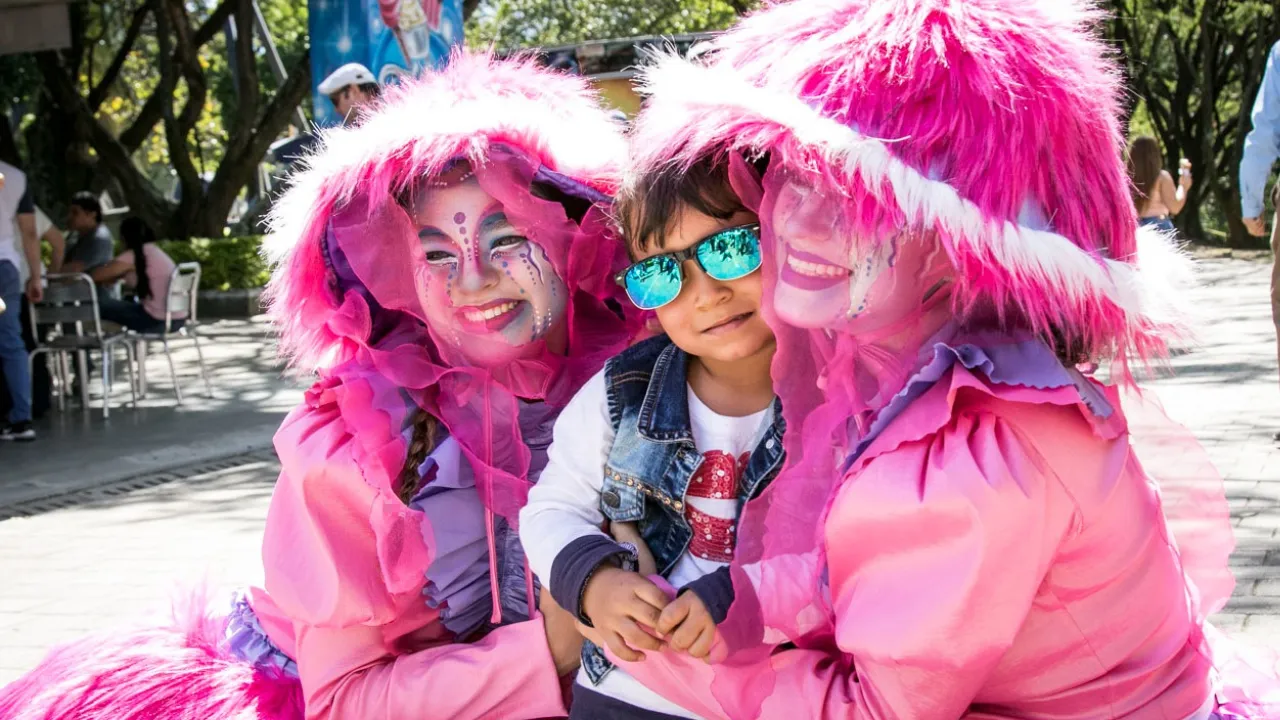 ¡Circo, talleres y conciertos gratis en el Parque Norte! Feria de Flores también es para los niños